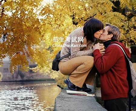 接吻图片大全_qq接吻图片大全